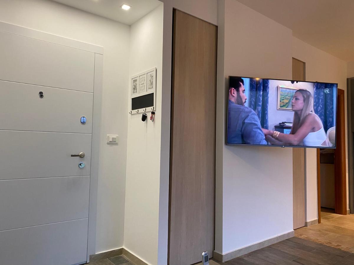 Bitcoin And Ethereum Deluxe Apartments Бар Екстер'єр фото