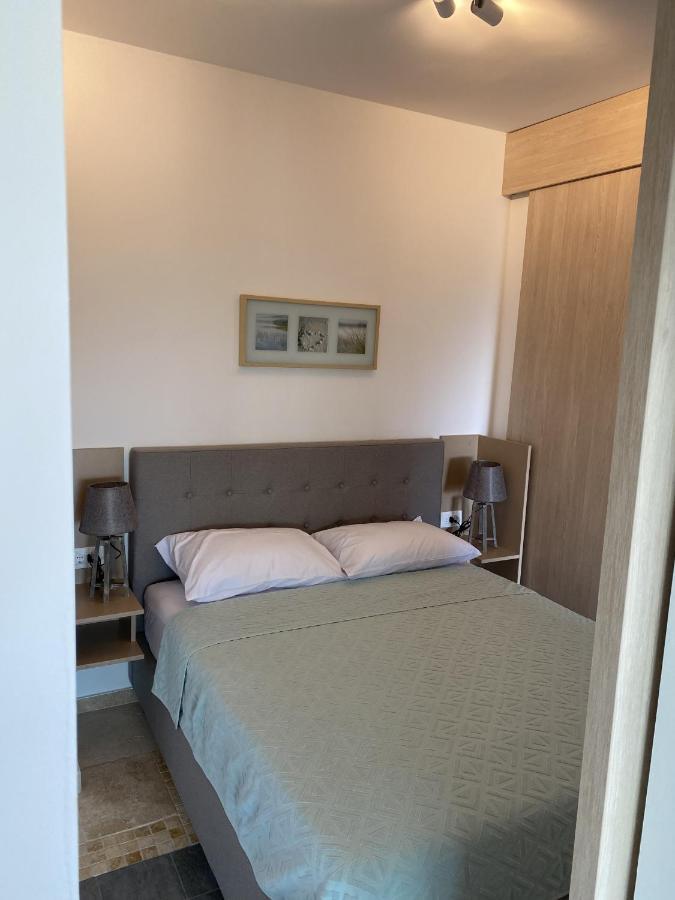 Bitcoin And Ethereum Deluxe Apartments Бар Екстер'єр фото