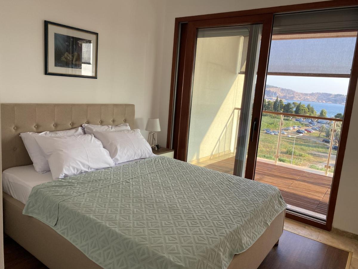 Bitcoin And Ethereum Deluxe Apartments Бар Екстер'єр фото