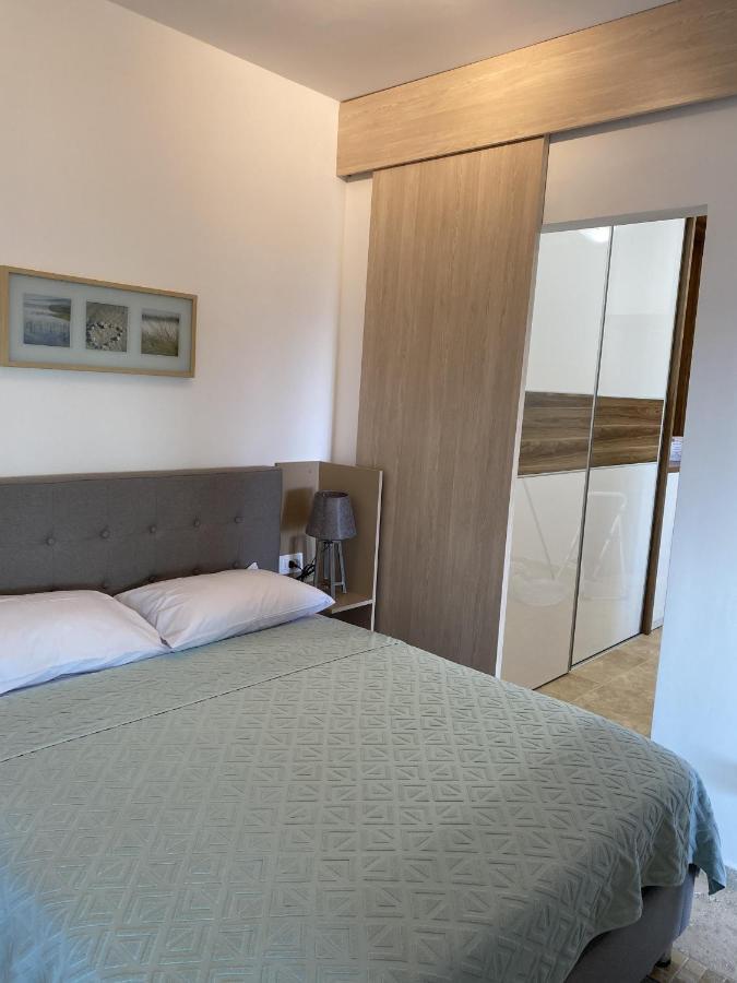 Bitcoin And Ethereum Deluxe Apartments Бар Екстер'єр фото