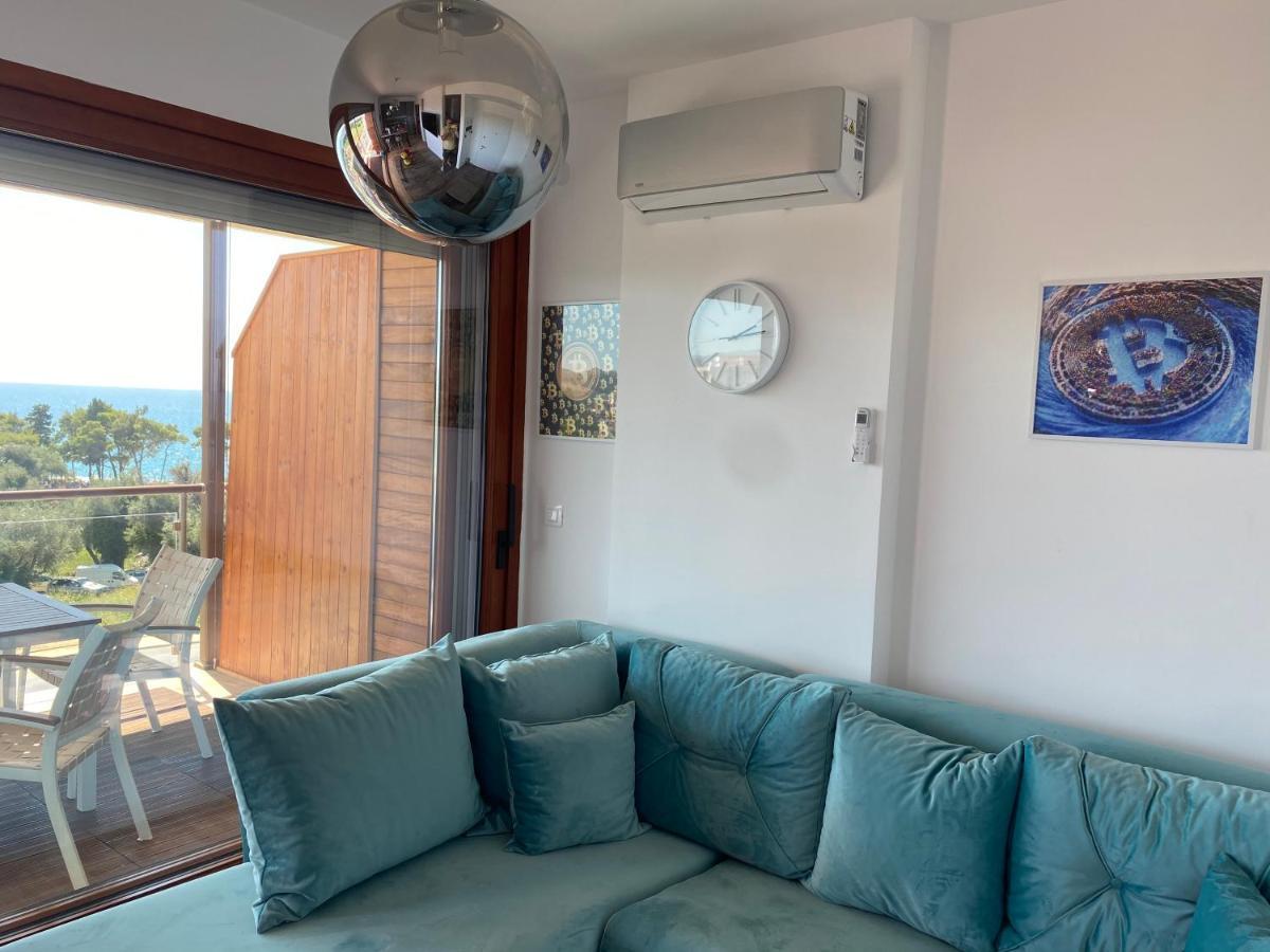 Bitcoin And Ethereum Deluxe Apartments Бар Екстер'єр фото