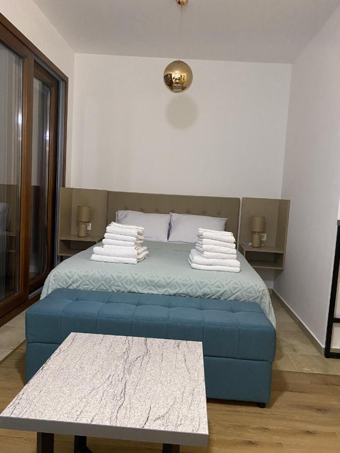 Bitcoin And Ethereum Deluxe Apartments Бар Екстер'єр фото